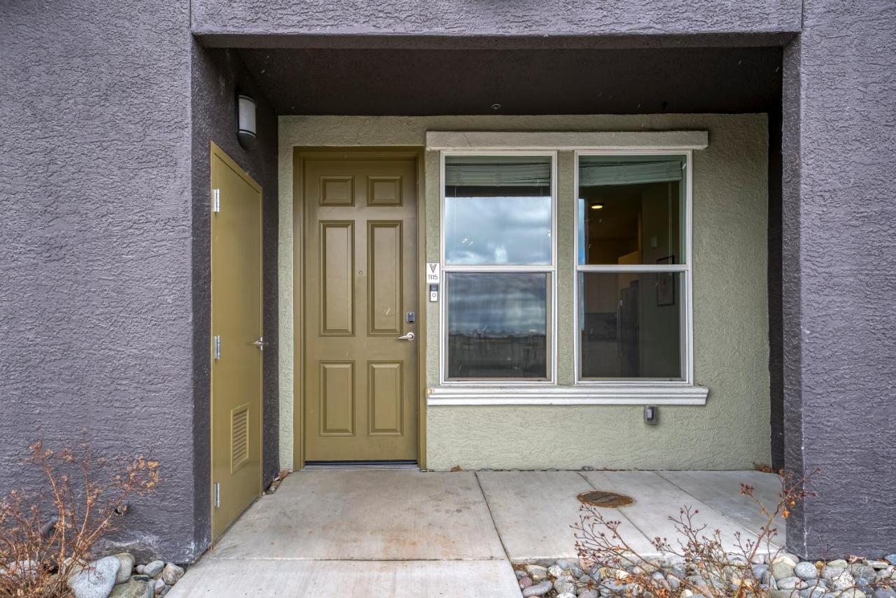 Luxury Retreat - King Beds, Hot Tub, & Pool - Family & Remote Work Friendly Apartment Reno Exterior photo