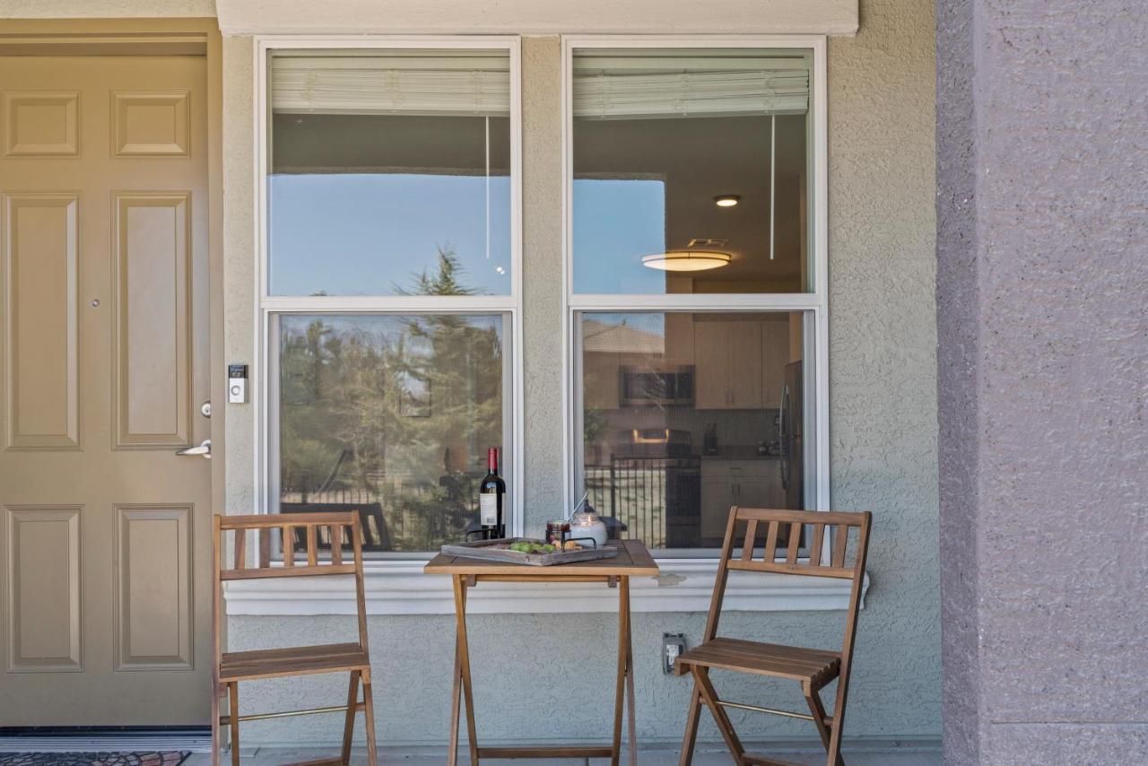 Luxury Retreat - King Beds, Hot Tub, & Pool - Family & Remote Work Friendly Apartment Reno Exterior photo