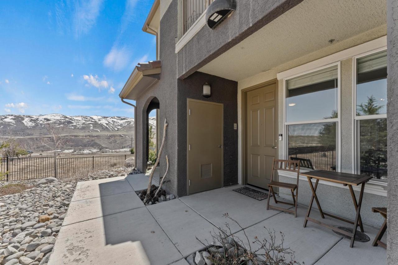 Luxury Retreat - King Beds, Hot Tub, & Pool - Family & Remote Work Friendly Apartment Reno Exterior photo